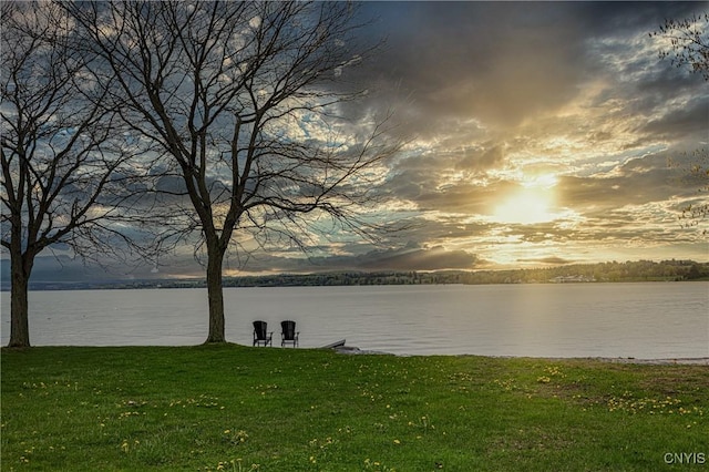 28 Lakeview Cir, Skaneateles, NY 13152 - water view