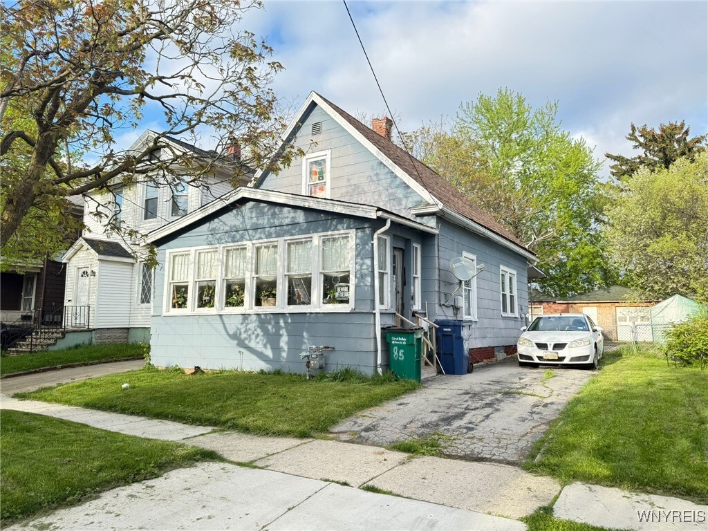 85 Montclair Ave, Buffalo, NY 14215 - photo 1