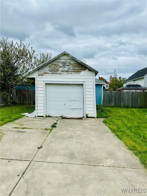105 Hoerner Ave, Cheektowaga, NY 14211 - photo 25