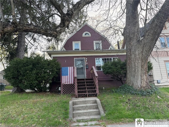 214 Hazzard St, Jamestown, NY 14701 - view of front of home with a gambrel roof and a front yard