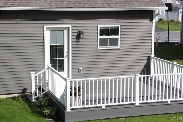 522 Chenango Hill Dr, Hamilton, NY 13346 - property entrance featuring a shingled roof