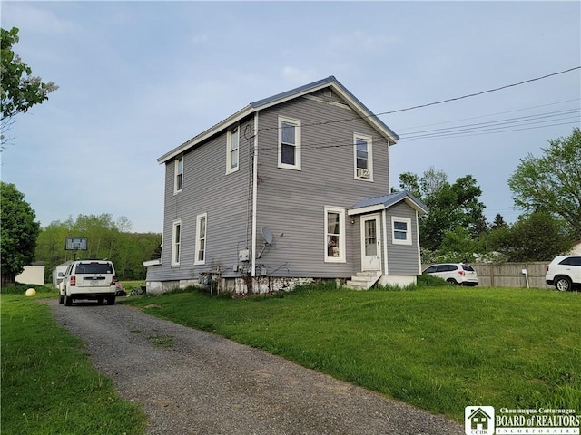 584 Warren Rd, Carroll, NY 14738 - view of front facade with entry steps, a front lawn, and driveway