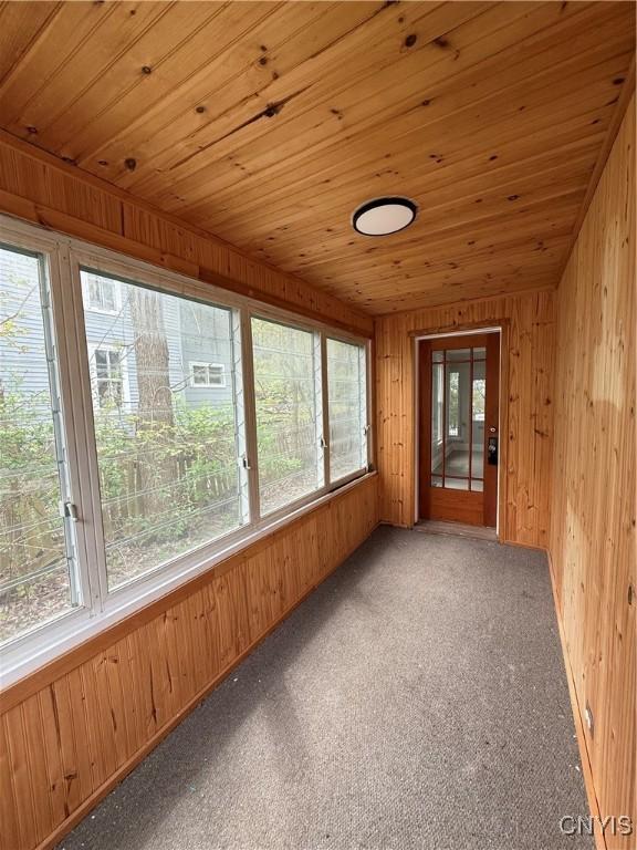 679 Grant St, Watertown-City, NY 13601 - photo 2