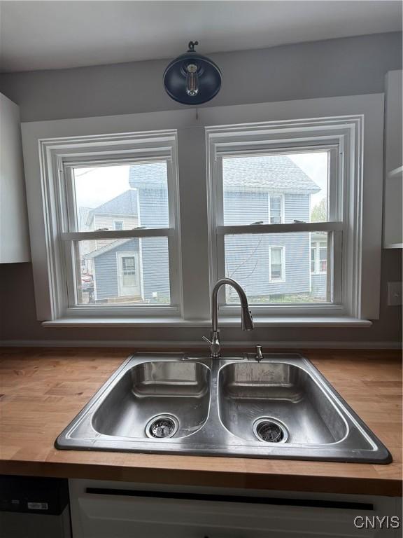 679 Grant St, Watertown-City, NY 13601 - photo 9