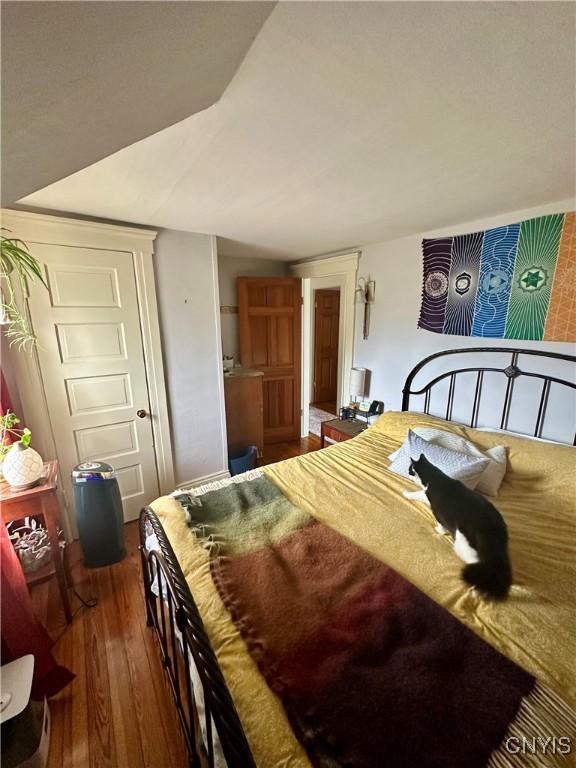 923 Teall Ave, Syracuse, NY 13206 - bedroom featuring hardwood / wood-style flooring