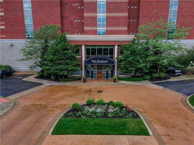 132 Lakefront Blvd Unit 104, Buffalo, NY 14202 - view of property featuring uncovered parking