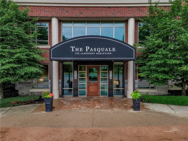 132 Lakefront Blvd Unit 104, Buffalo, NY 14202 - entrance to property featuring brick siding
