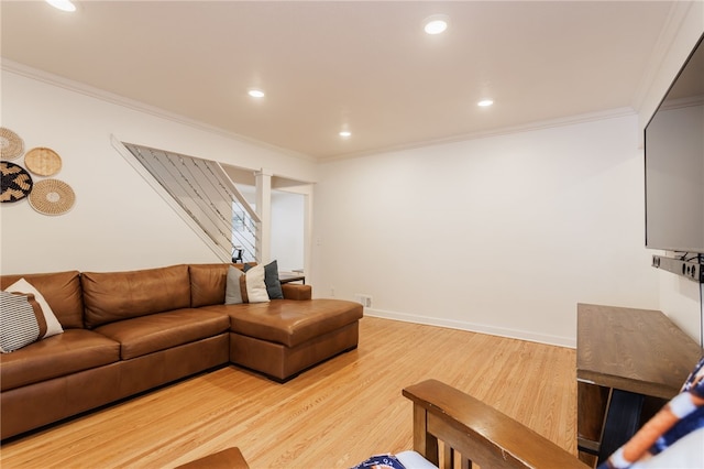 137 Vine St, Batavia-City, NY 14020 - living room featuring ornamental molding, light wood finished floors, recessed lighting, and baseboards