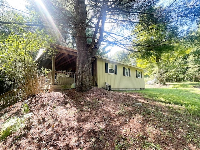 920 New Kingston Rd, Middletown, NY 12455 - view of side of home