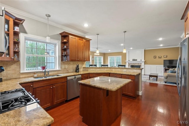 3543 Lost Hollow Rd, Skaneateles, NY 13152 - kitchen with appliances with stainless steel finishes, open shelves, a peninsula, a sink, and open floor plan