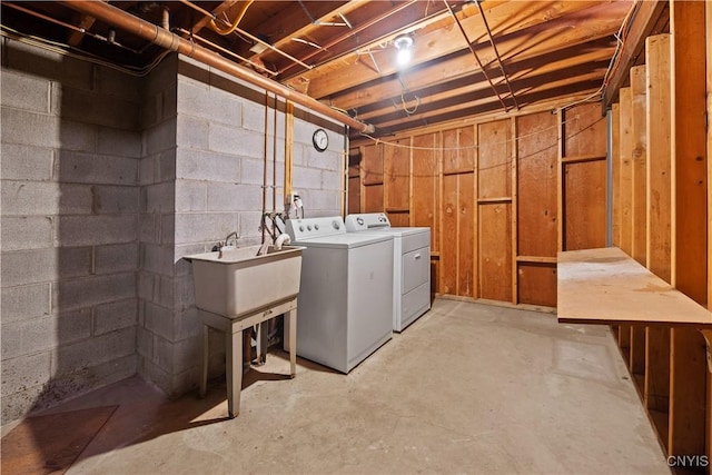 7565 Audrey Dr, Clay, NY 13212 - laundry area with washer and clothes dryer