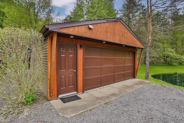 view of detached garage