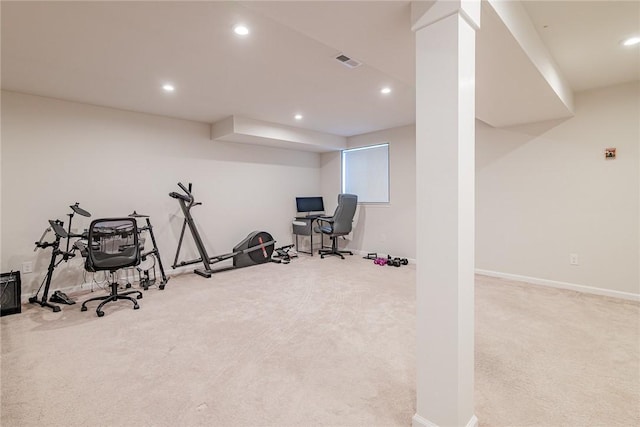 exercise area with carpet flooring, recessed lighting, and baseboards