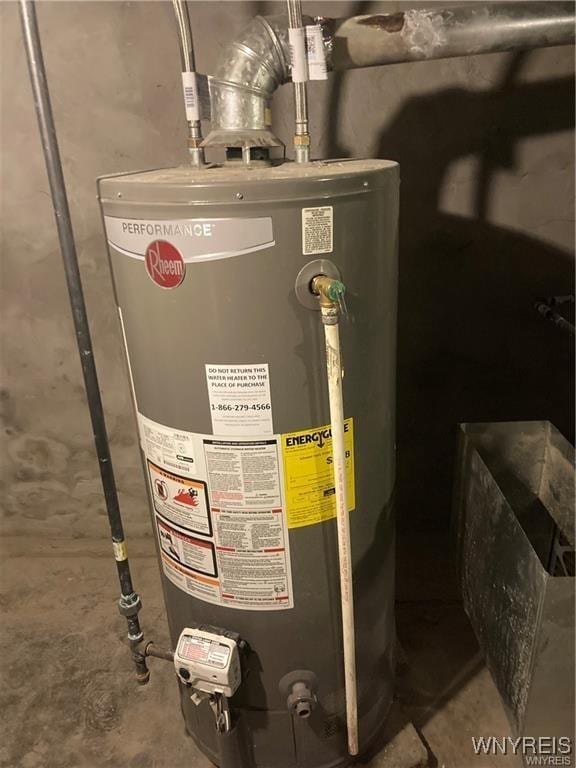 428 Tonawanda St, Buffalo, NY 14207 - utility room with water heater
