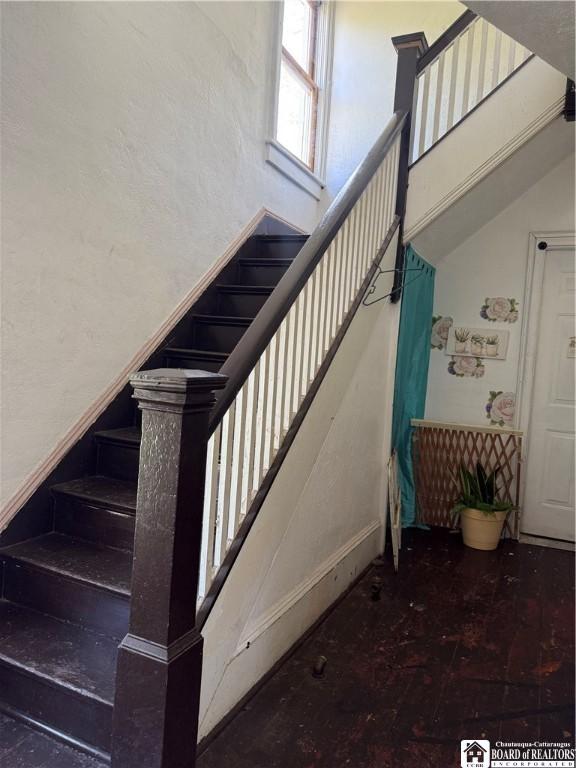 99 King St, Dunkirk-City, NY 14048 - staircase with baseboards