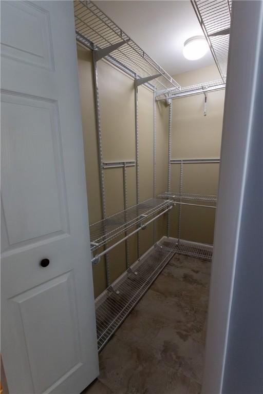 100 Parkview Dr, Erwin, NY 14870 - view of walk in closet