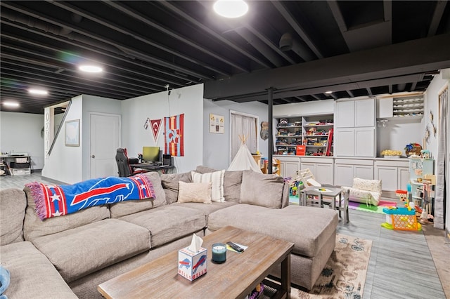 3760 N Creek Rd, Palmyra, NY 14522 - living area featuring wood finished floors