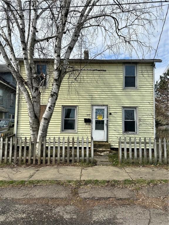 823 Canal St, Elmira-City, NY 14901 - view of front facade