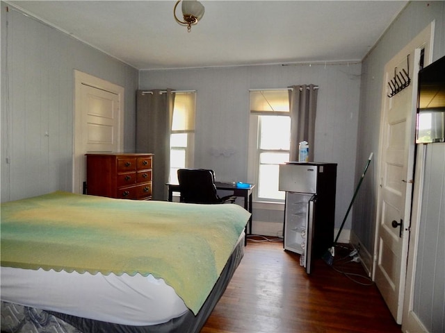 7 Walnut St, Oneonta-City, NY 13820 - bedroom with dark wood-style floors