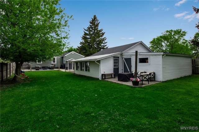 5031 Armor Duells Rd, Orchard Park, NY 14127 - rear view of property with a patio