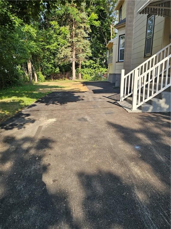 5 Hyde Park, Batavia City, NY 14020 - photo 3