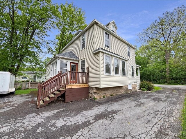 1119 Vine St, Salina, NY 13088 - photo 5