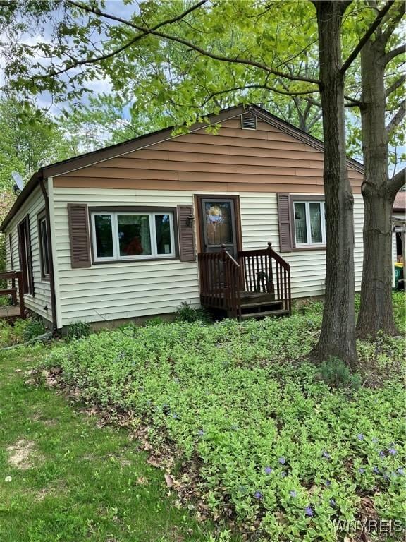 432 Sunset Dr, Hamburg, NY 14075 - photo 1