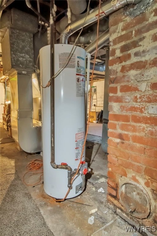 2254 Grand Ave, Niagara Falls, NY 14301 - utilities featuring water heater