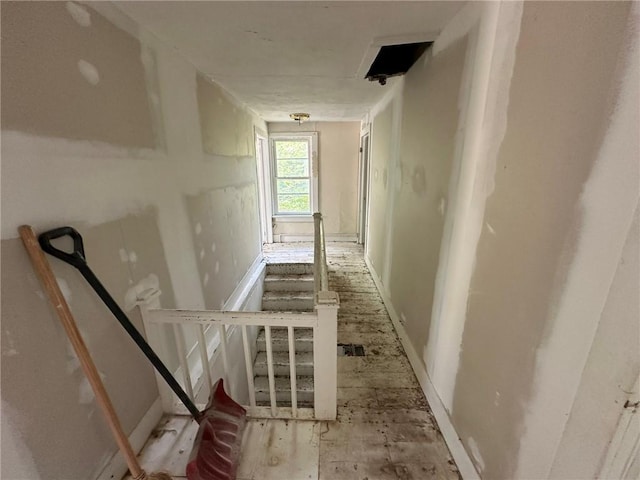 313 W 4th St, Elmira-City, NY 14901 - view of hallway