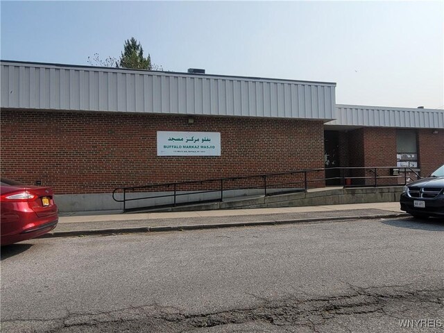129 Loepere St, Buffalo, NY 14212 - photo 5
