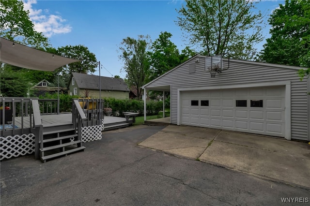 view of detached garage
