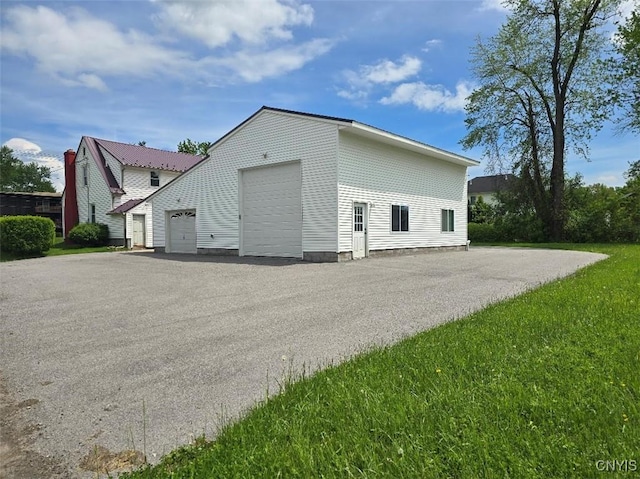 343 N Peterboro St, Lenox, NY 13032 - view of side of property with an outdoor structure