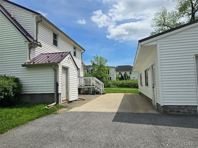 343 N Peterboro St, Lenox, NY 13032 - view of side of property featuring a deck