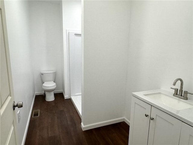 258 Mcmaster St, Bath, NY 14810 - bathroom featuring wood finished floors and vanity