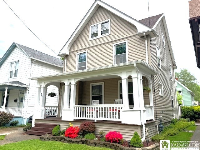 416 Robin St, Dunkirk-City, NY 14048 - view of front of house with a porch