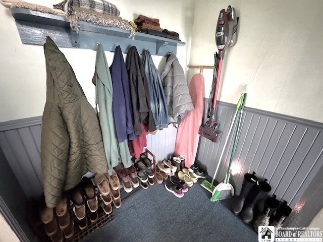 416 Robin St, Dunkirk-City, NY 14048 - mudroom featuring carpet