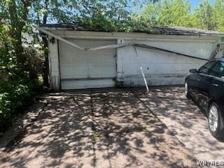 56 Blake St, Buffalo, NY 14211 - view of garage