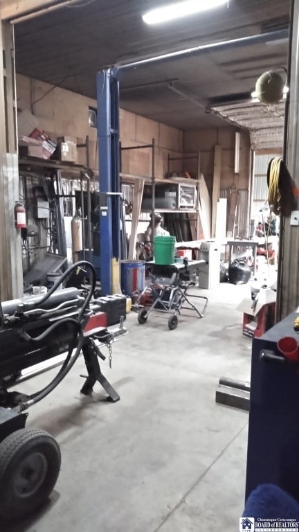 11604 York Rd, Hanover, NY 14136 - view of garage