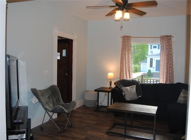 115 Lincoln St, Kane-Borough, PA 16735 - living area with dark wood-type flooring, ceiling fan, and baseboards