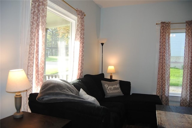 115 Lincoln St, Kane-Borough, PA 16735 - view of living room