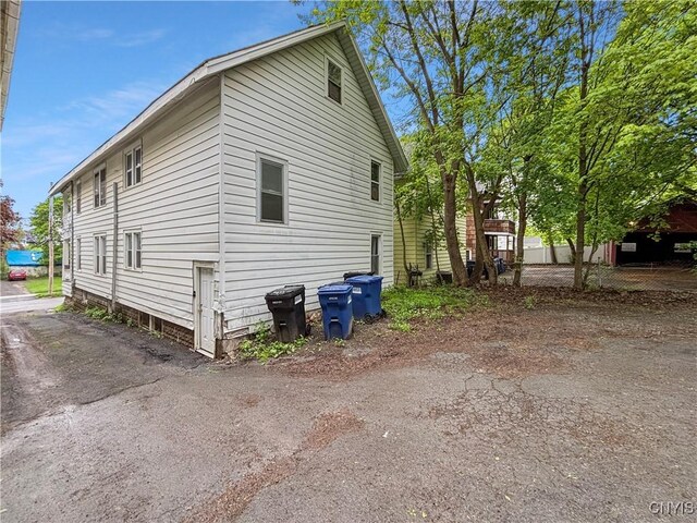 513 Tennyson Ave Unit 15, Syracuse, NY 13204 - view of side of property