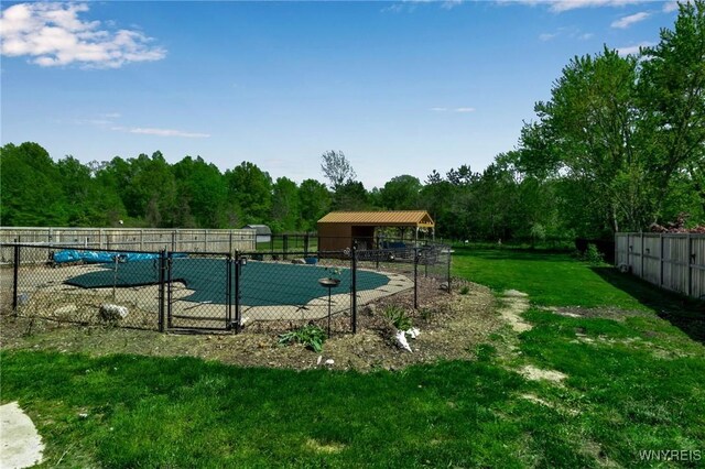 524 Pletcher Rd, Lewiston, NY 14092 - view of swimming pool