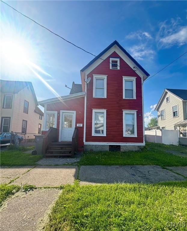 517 Roberts St, Rome, NY 13440 - photo 1