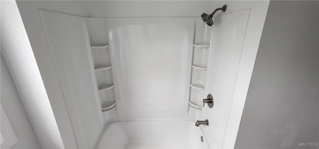 925 Calvert St, Rome-Inside, NY 13440 - bathroom view of shower / washtub combination