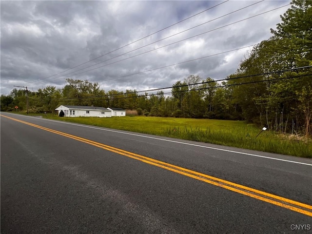 9572 Caughdenoy Rd, Clay, NY 13029