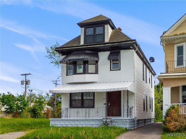 view of front of home with covered porch