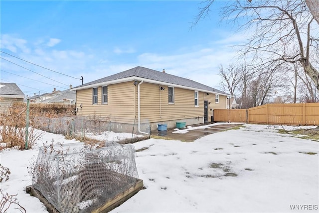 152 Nicholson St, Buffalo, NY 14216 - view of snow covered house
