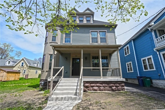 249 E St, Buffalo, NY 14207 - view of front of house featuring a porch