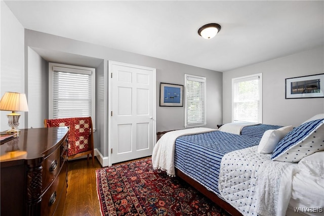85 Windsor Ave, Buffalo, NY 14209 - bedroom with dark wood-style flooring and baseboards