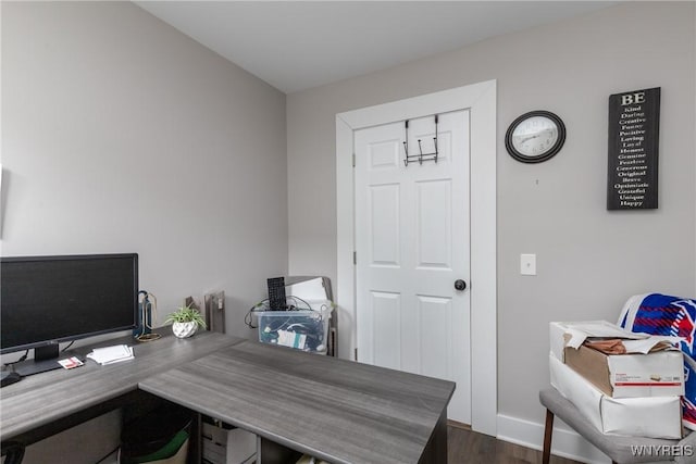 4830 Transit Rd, Cheektowaga, NY 14043 - office featuring dark wood-type flooring and baseboards